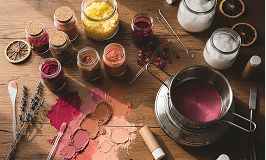 Creating Custom Lip Colors at Home